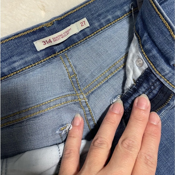 LEVI’S- 314 SHAPING STRAIGHT WOMEN'S JEANS - Picture 6 of 6